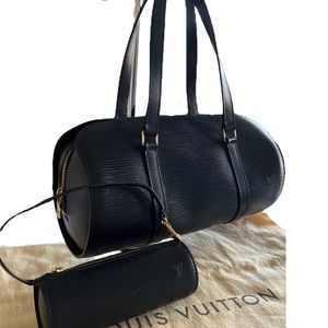 Authentic LOUIS VUITTON Epi Soufflot Black